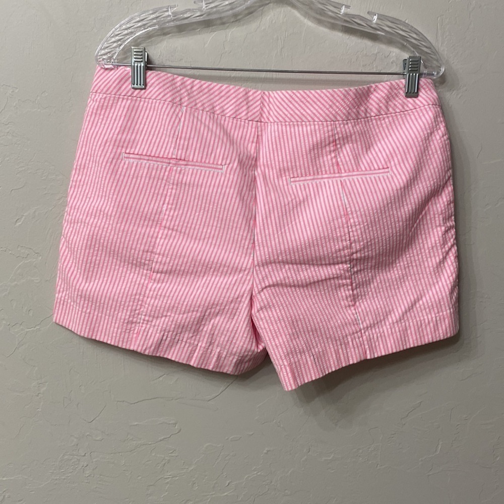 Lilly Pulitzer Kelly short pink tropics seersucker size 10. NWT. - Picture 5 of 10